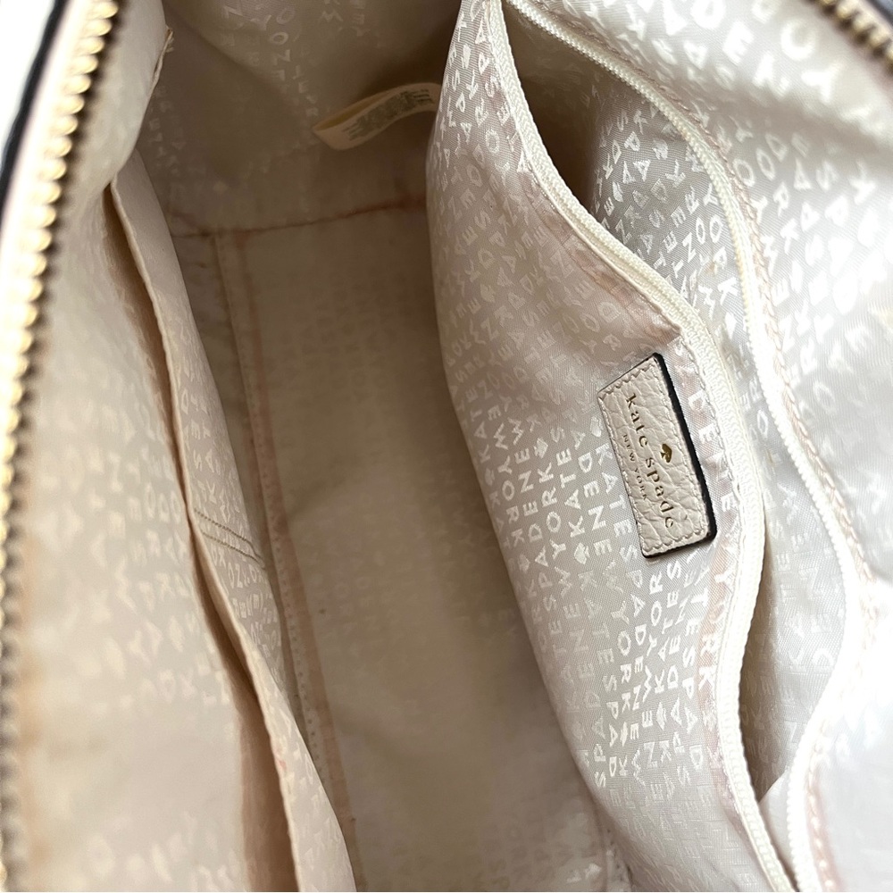 Kate Spade ♠️ Perri Lane bubbles leather Delaney purse in a natural white color. - Picture 15 of 16
